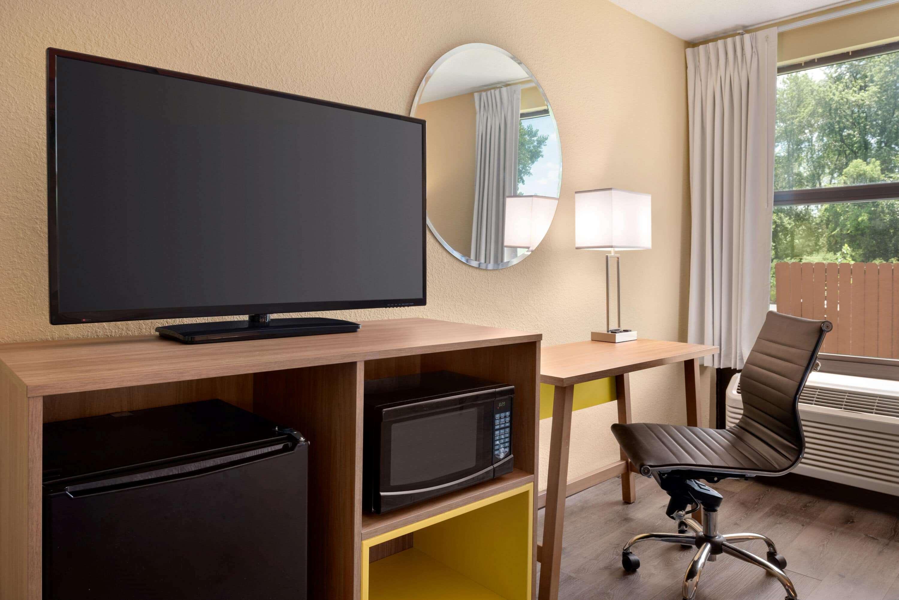 Days Inn & Suites By Wyndham Merrillville Eksteriør billede